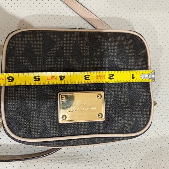 Michael Kors Brown and Cream Crossbody Bag - Picture 7 of 8